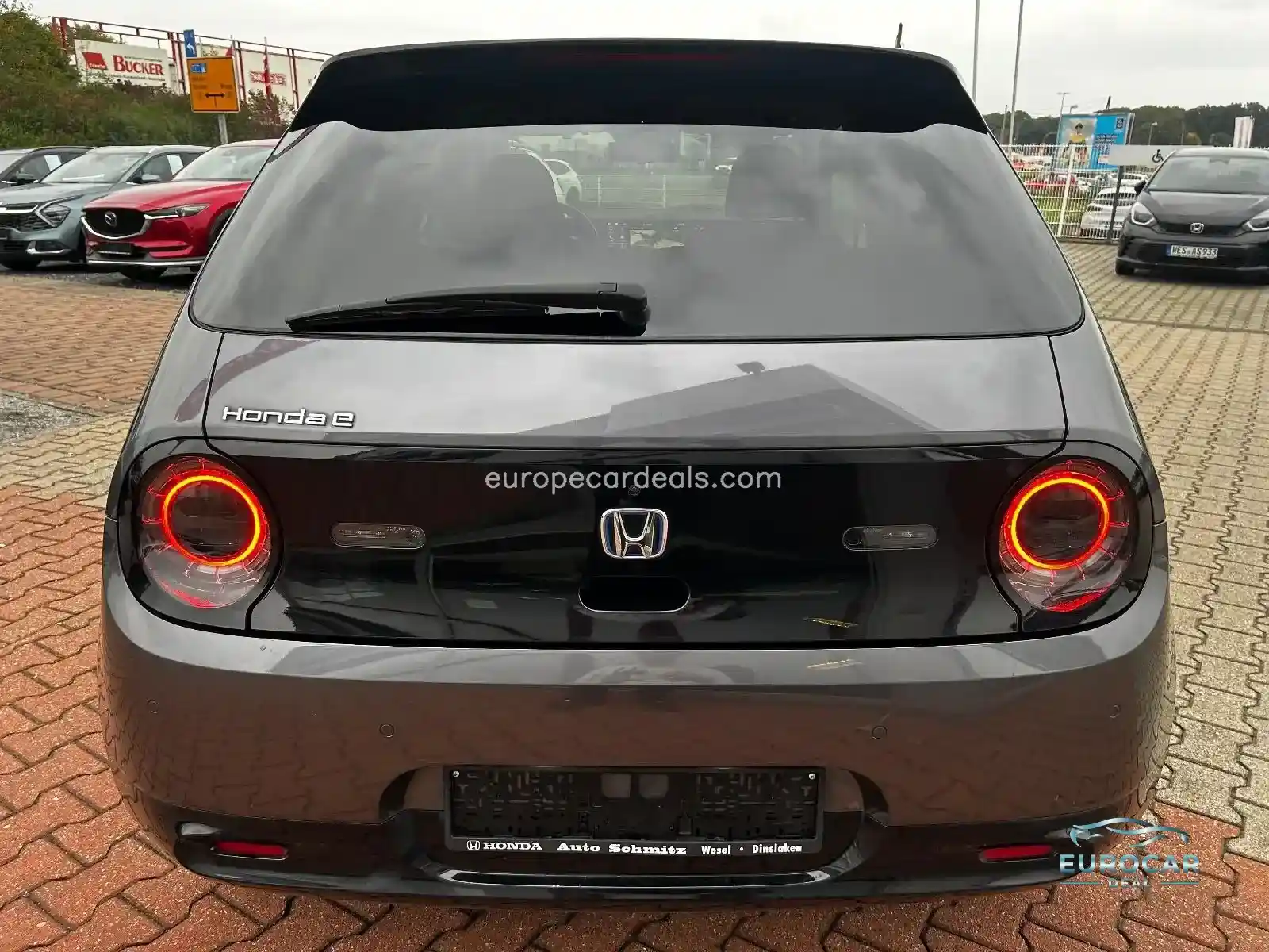 Honda e