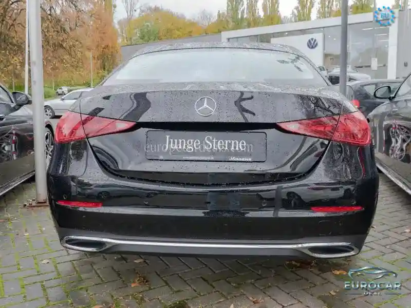 Mercedes-Benz C 180