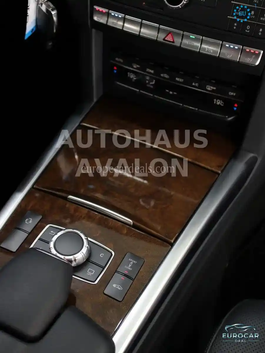 Mercedes-Benz E 400