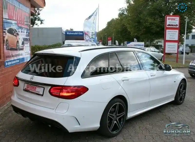 Mercedes-Benz C 350