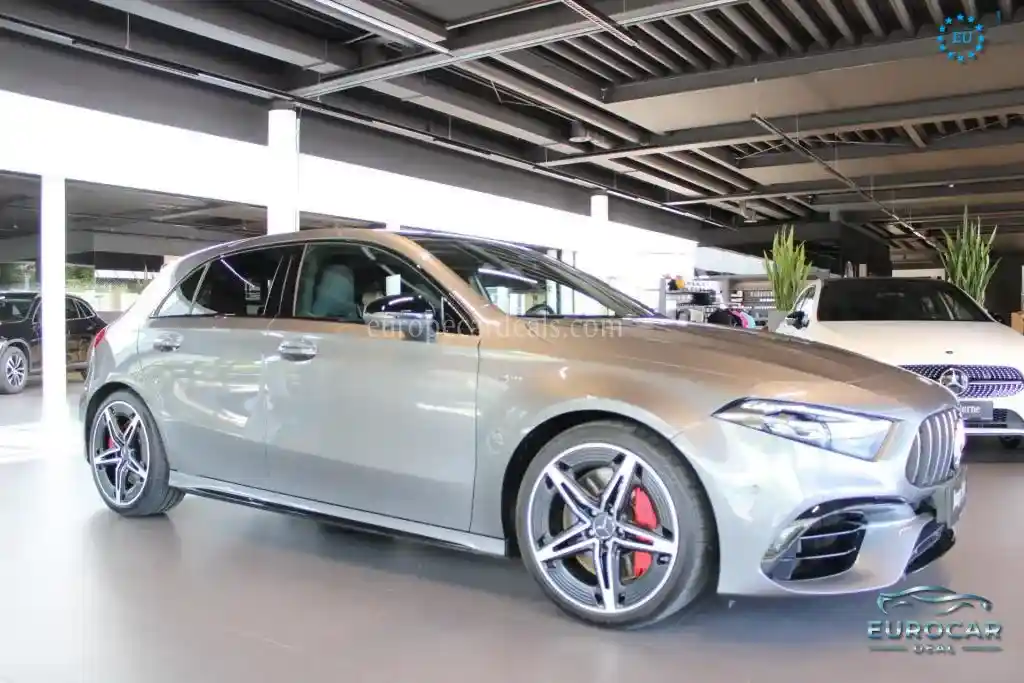 Mercedes-Benz A 45 AMG