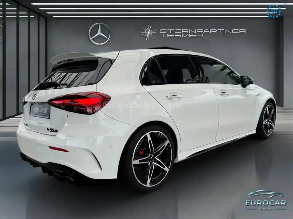 Mercedes-Benz A 45 AMG
