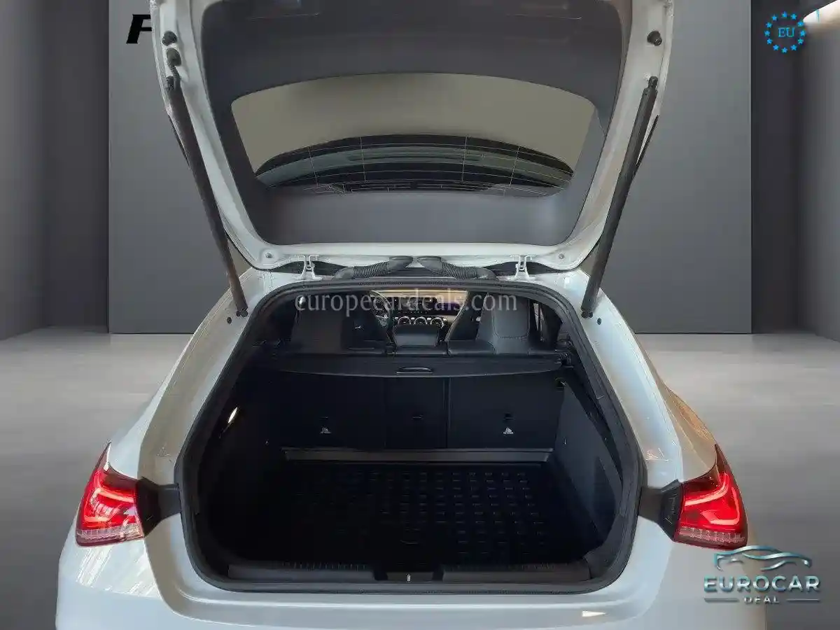 Mercedes-Benz CLA 45 AMG Shooting Brake