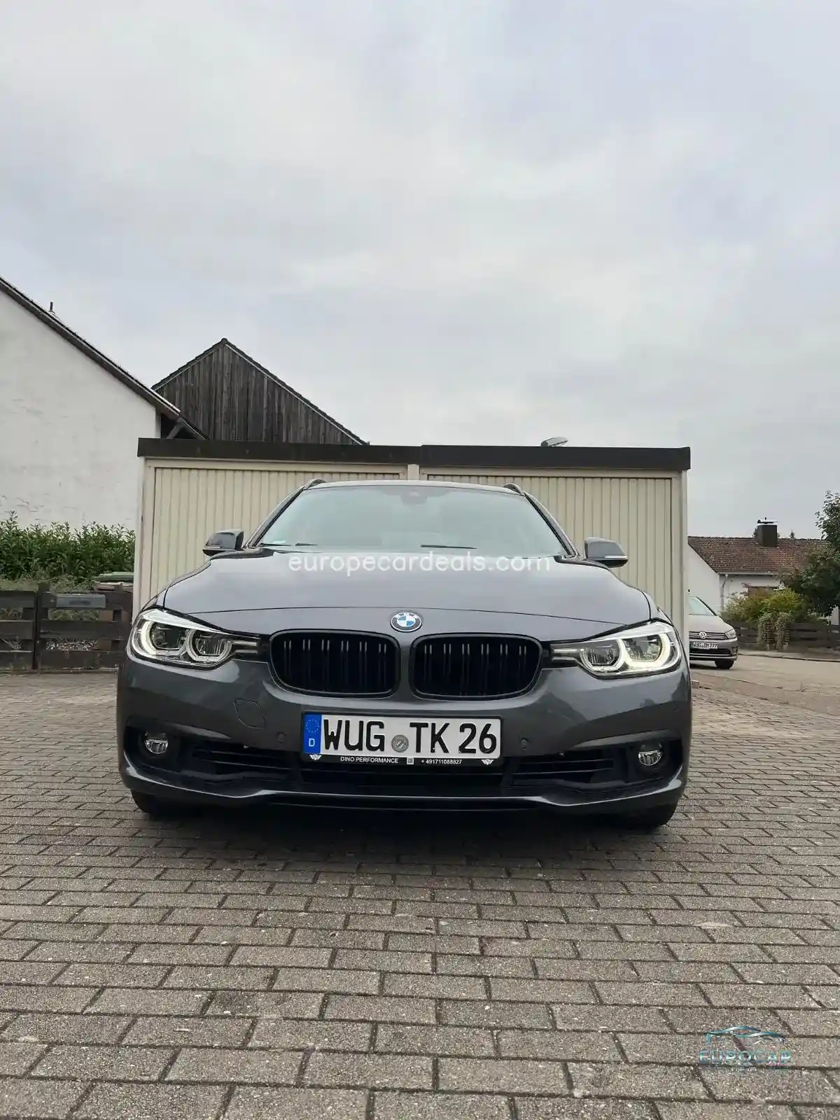 BMW 320