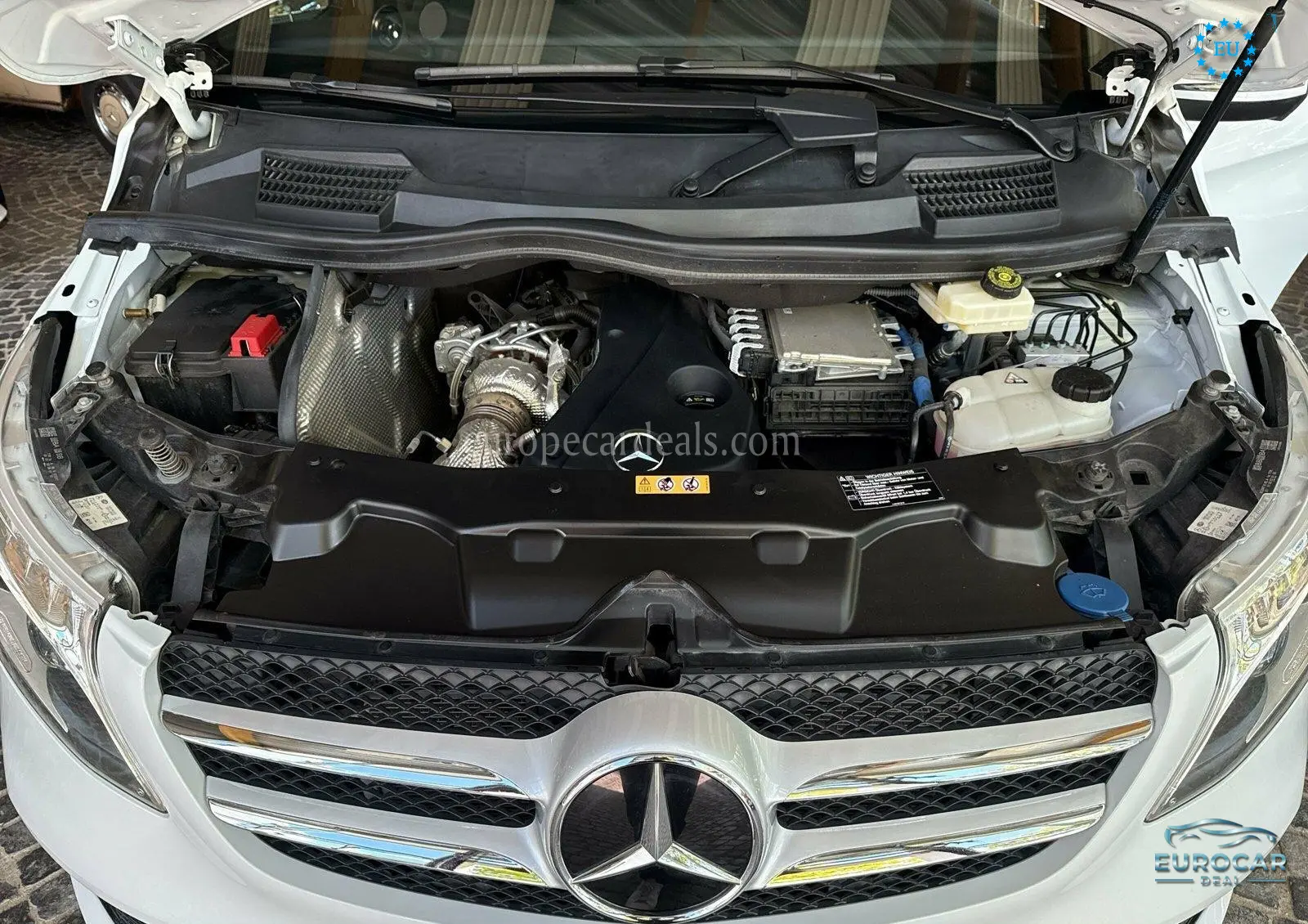 Mercedes-Benz V 220