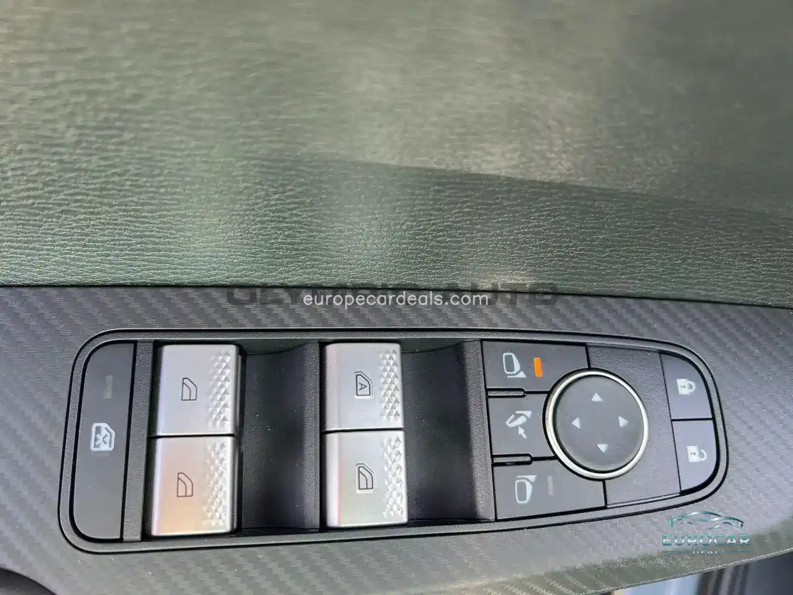 Mitsubishi Plug-in Hybrid Outlander