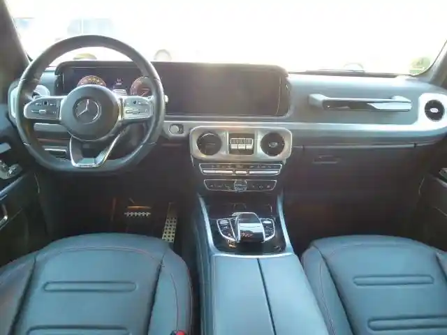 Mercedes-Benz G 500