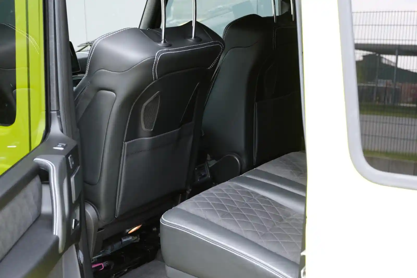 Mercedes-Benz G 500