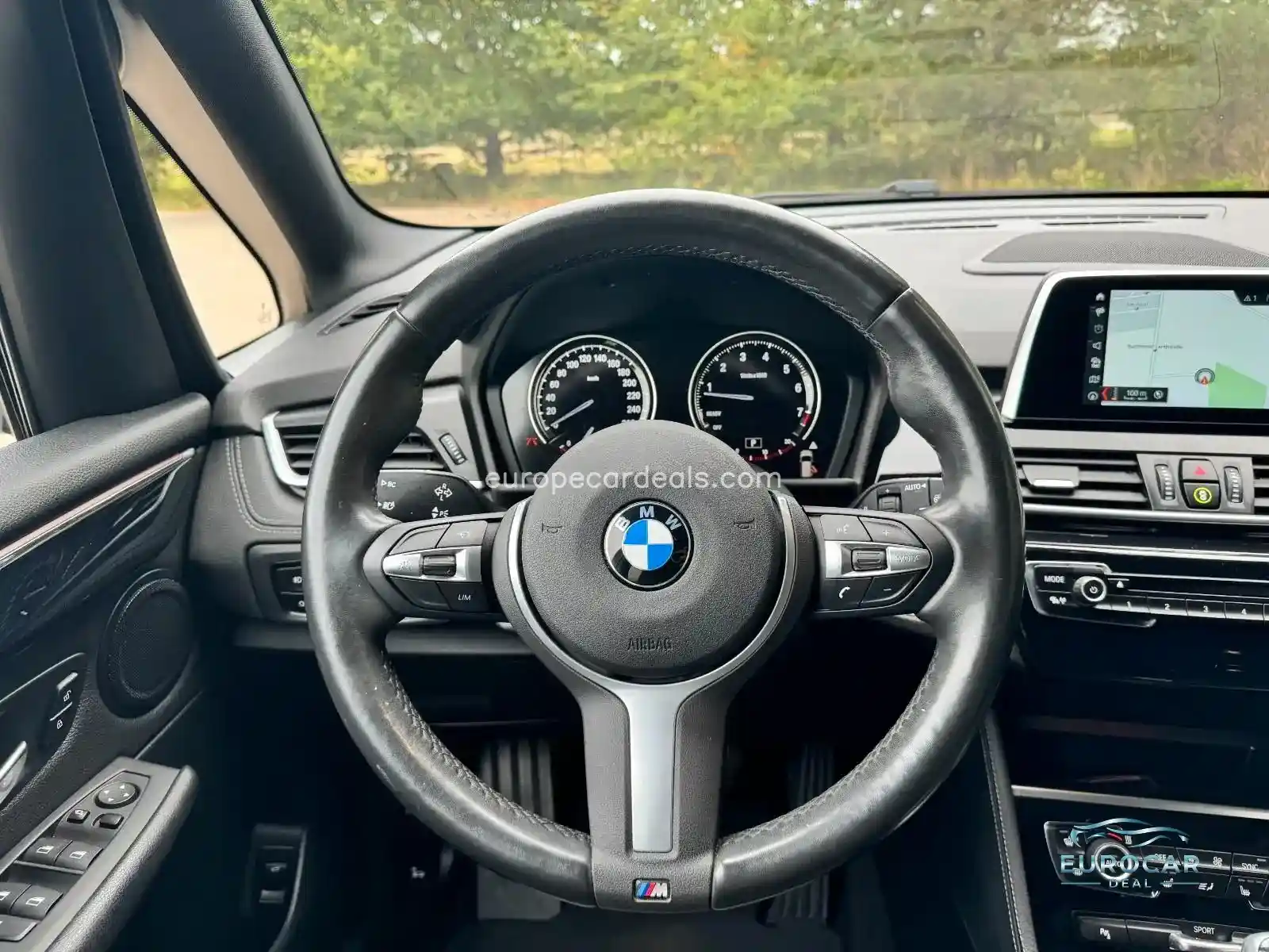 BMW 220