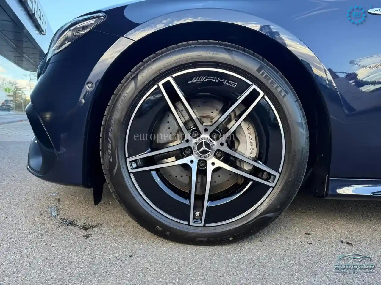 Mercedes-Benz E 300