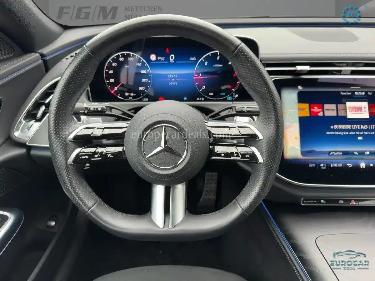 Mercedes-Benz E 220