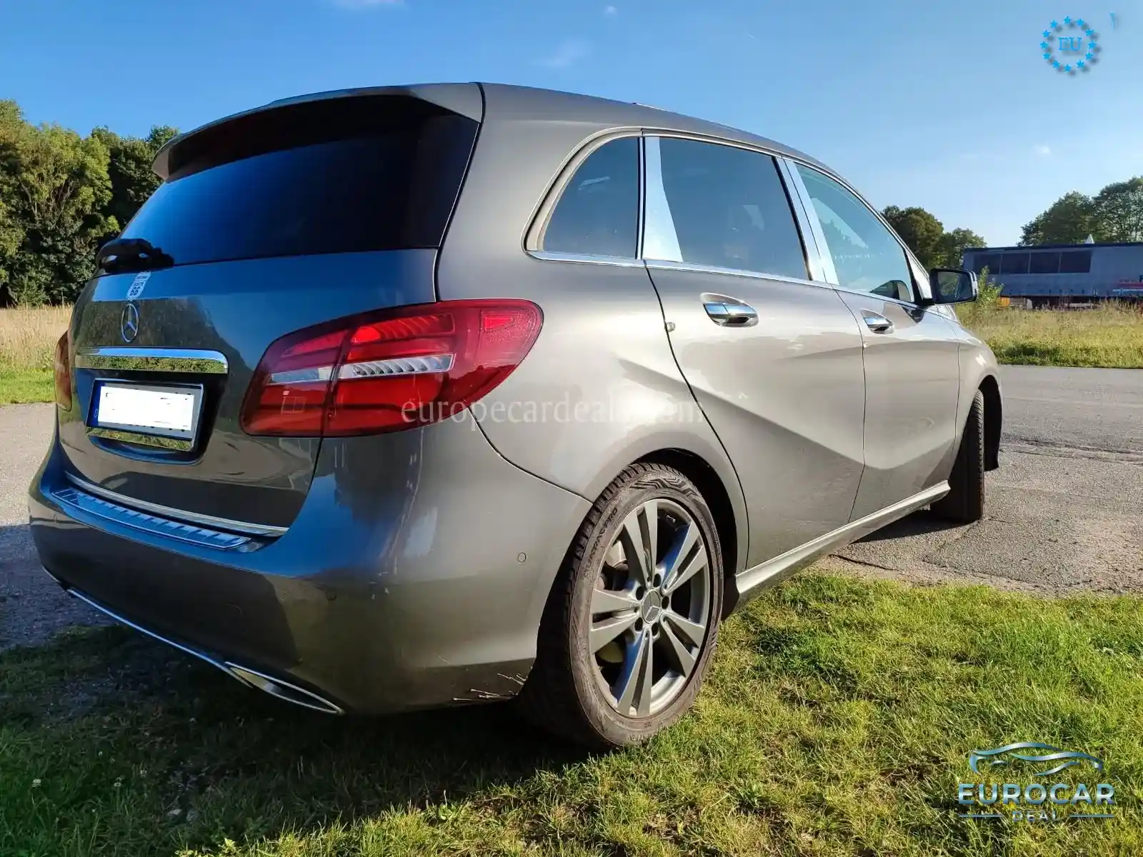 Mercedes-Benz B 200