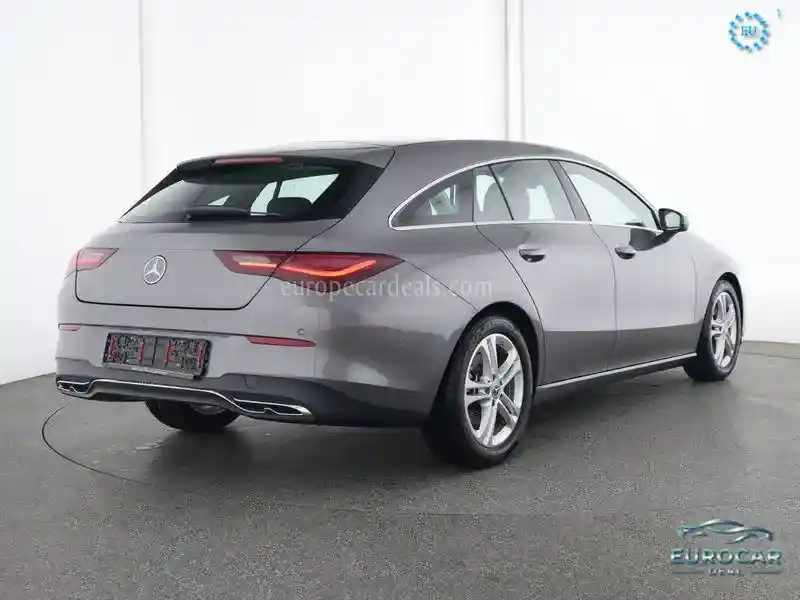 Mercedes-Benz CLA 180 Shooting Brake