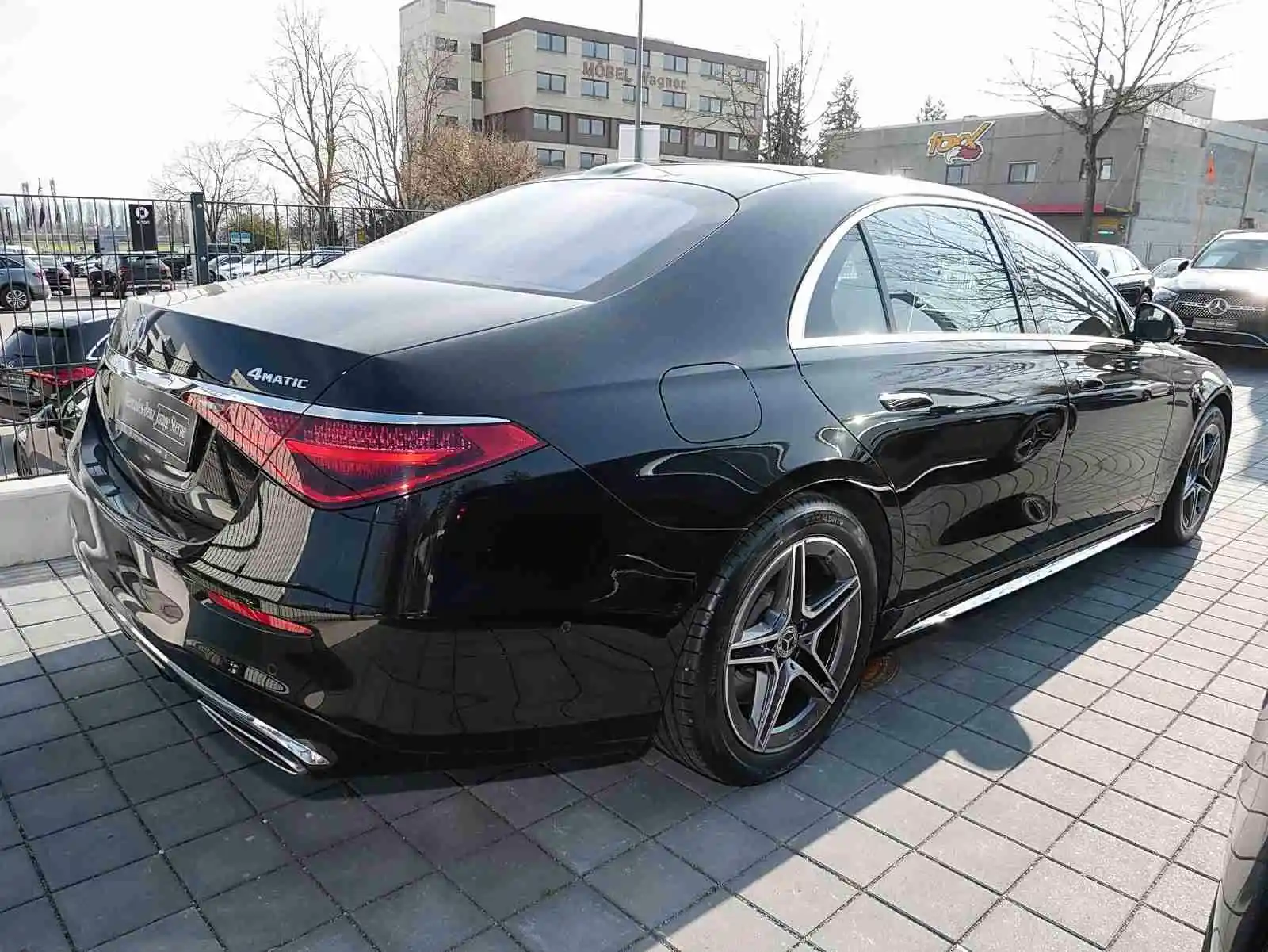 Mercedes-Benz S 500