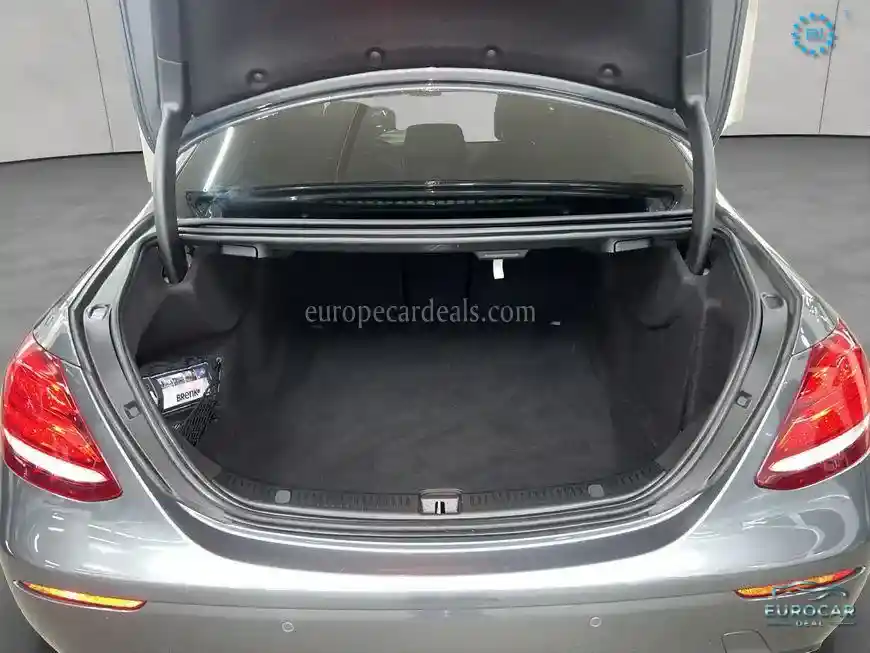 Mercedes-Benz E 400