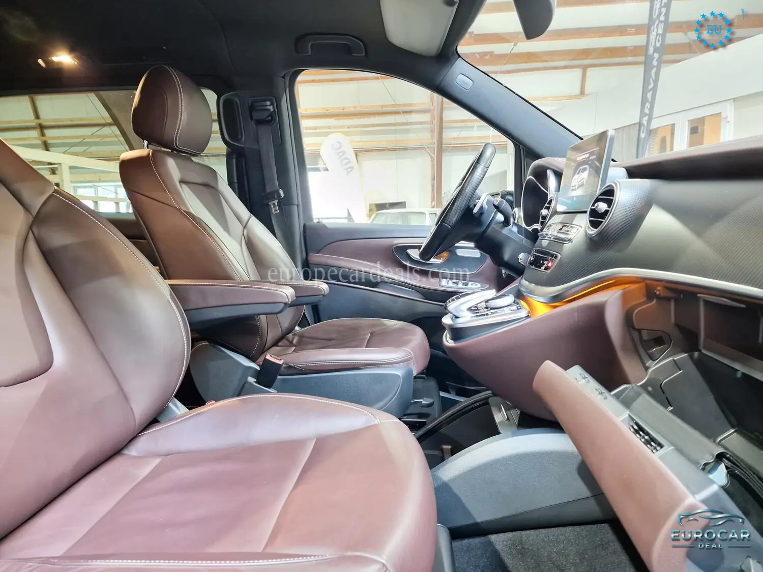 Mercedes-Benz V 220