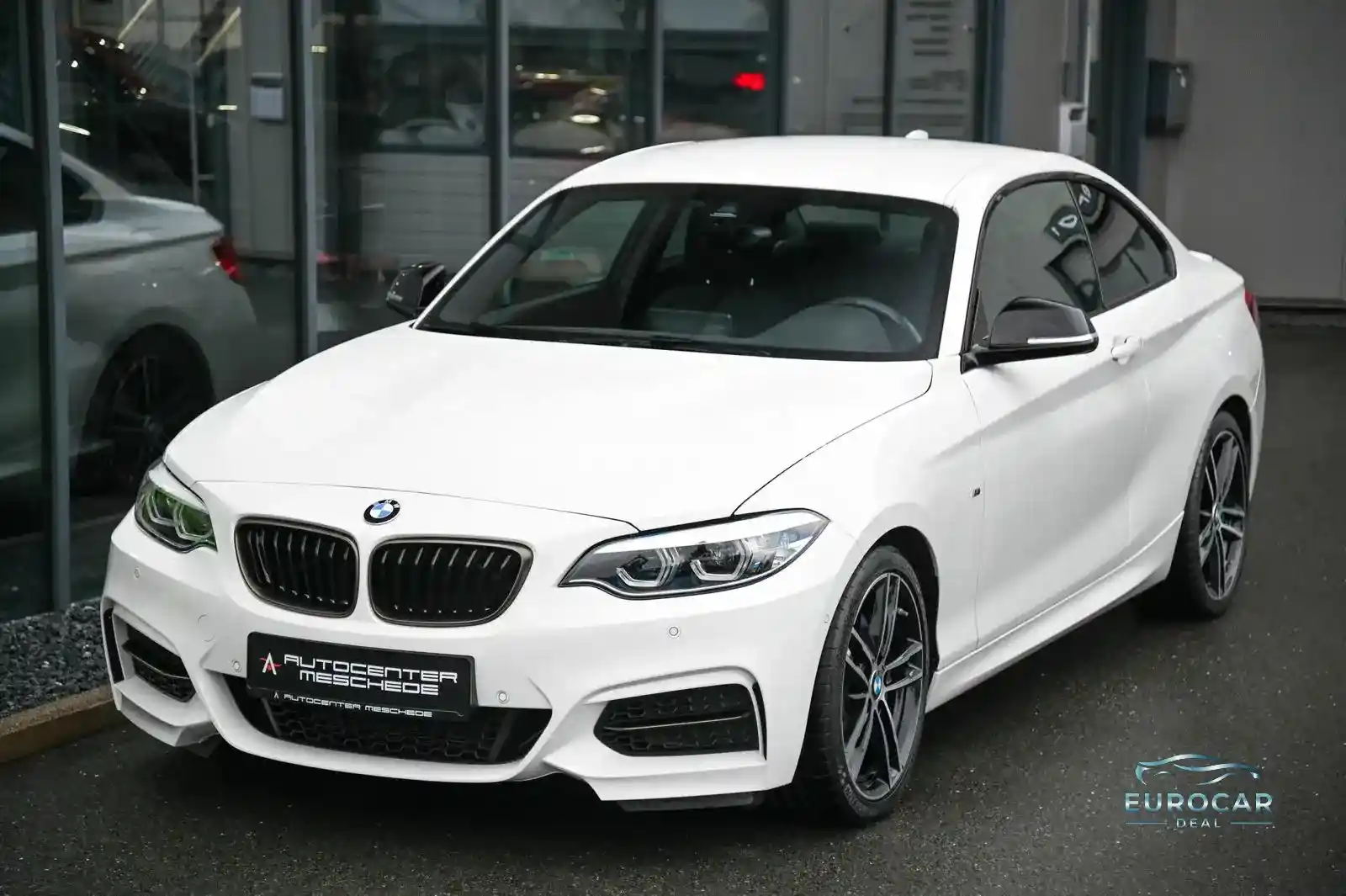 BMW M240i