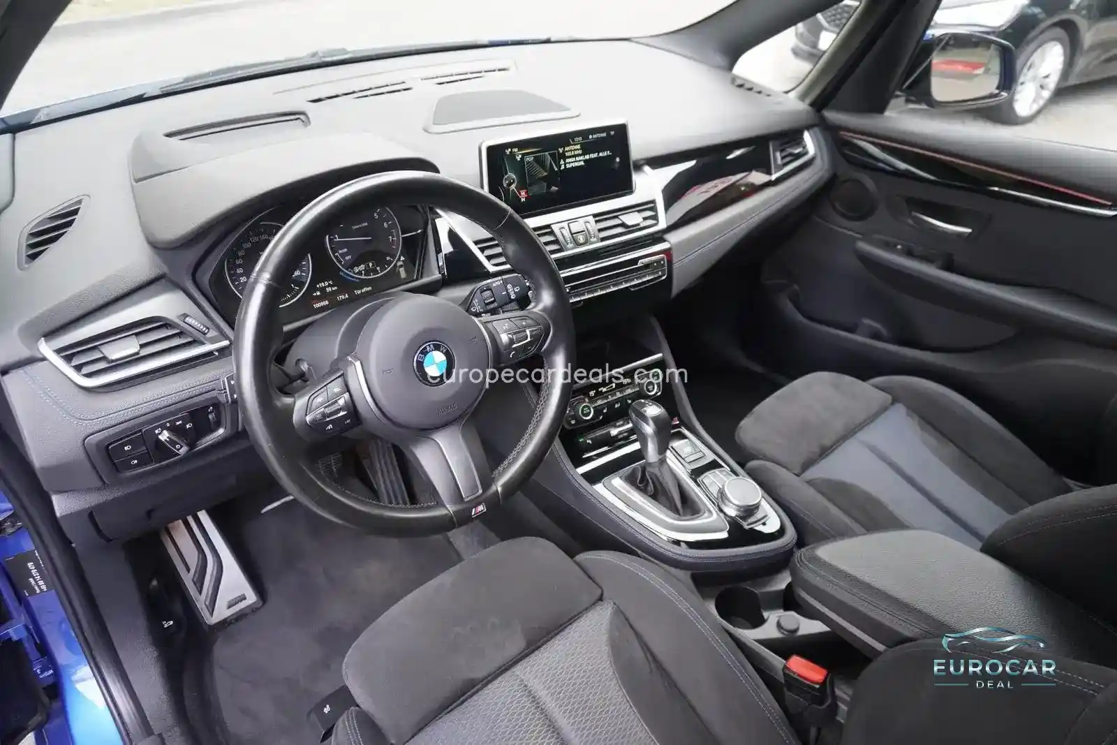 BMW 220