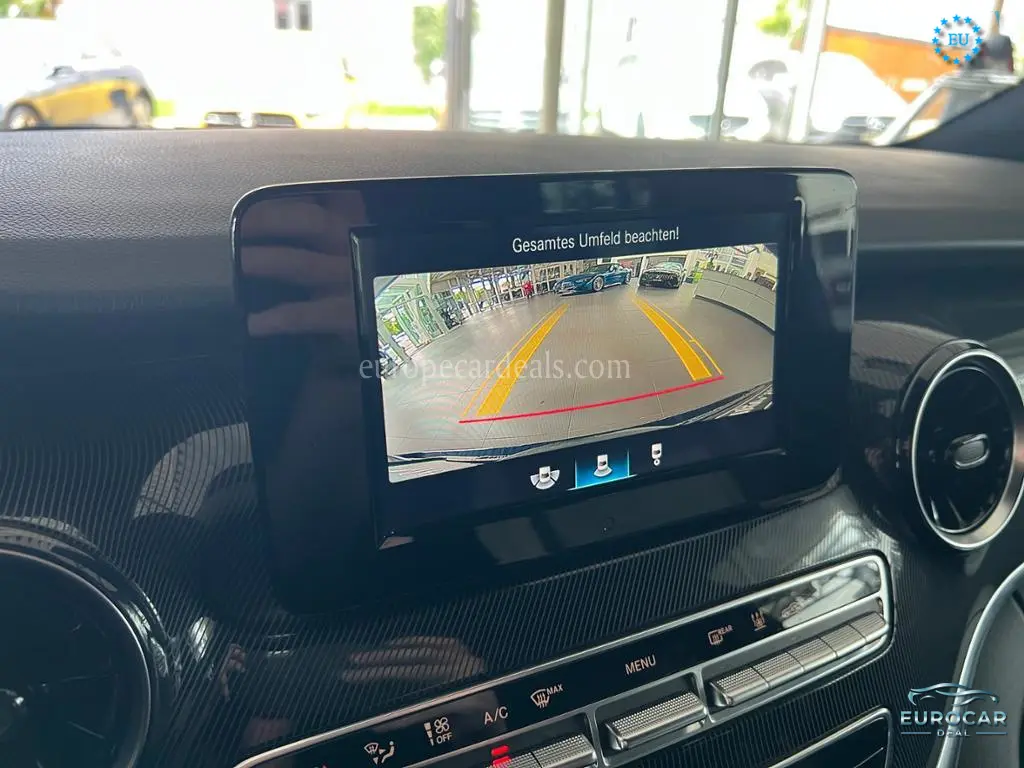 Mercedes-Benz V 220