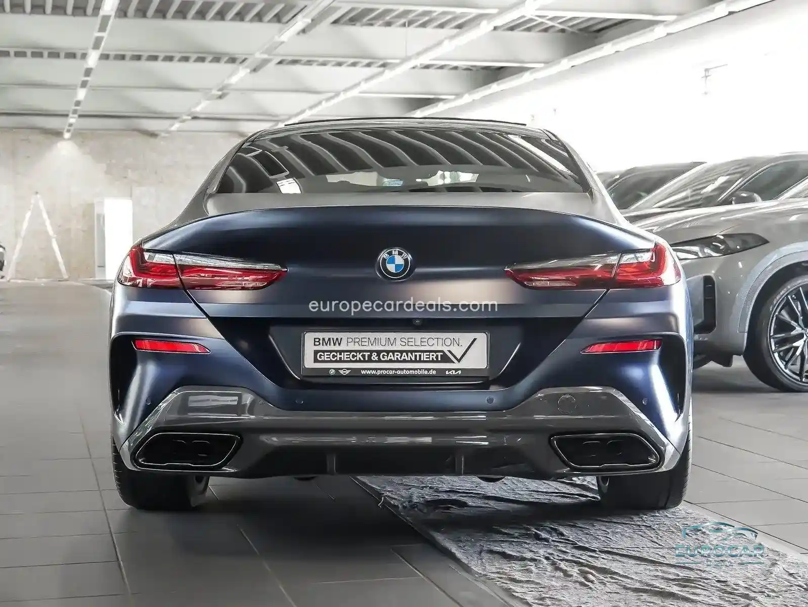 BMW M850