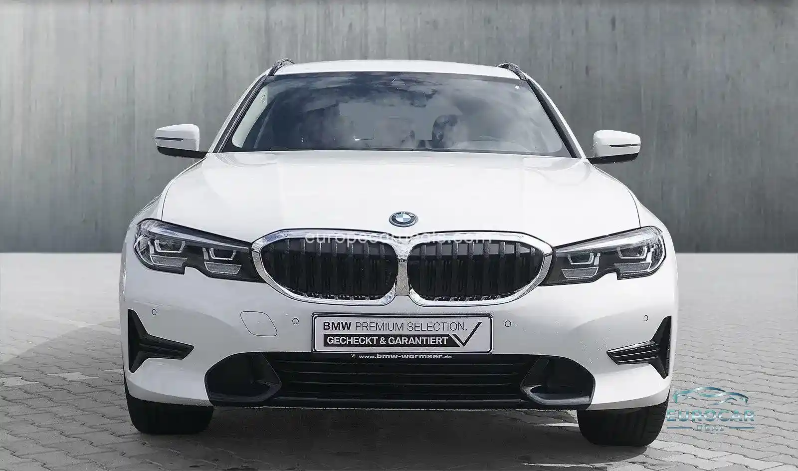 BMW 330
