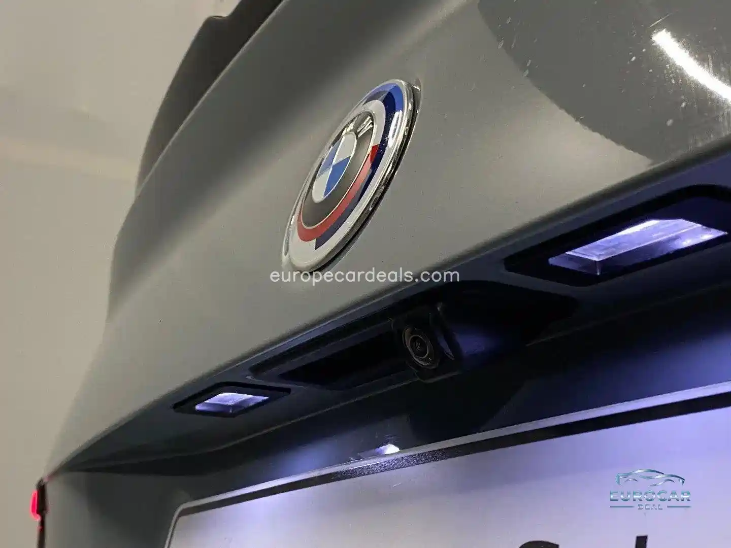 BMW M240i