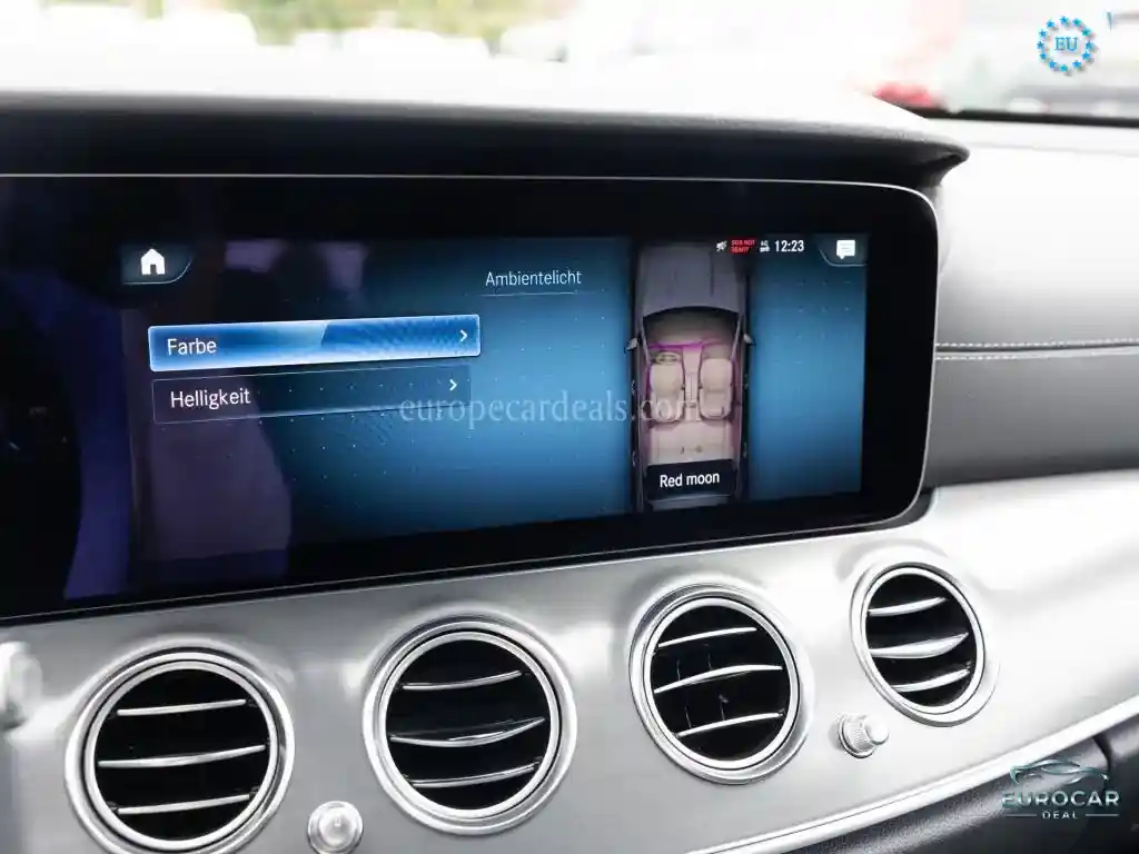 Mercedes-Benz E 220