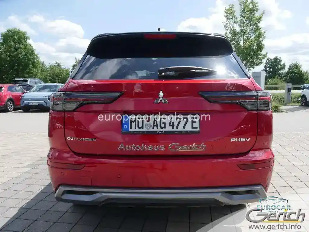 Mitsubishi Plug-in Hybrid Outlander