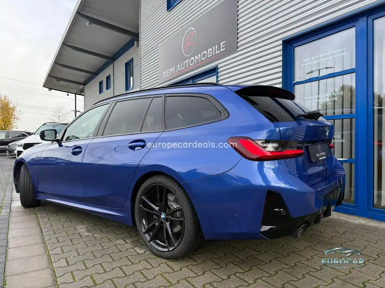 BMW 320