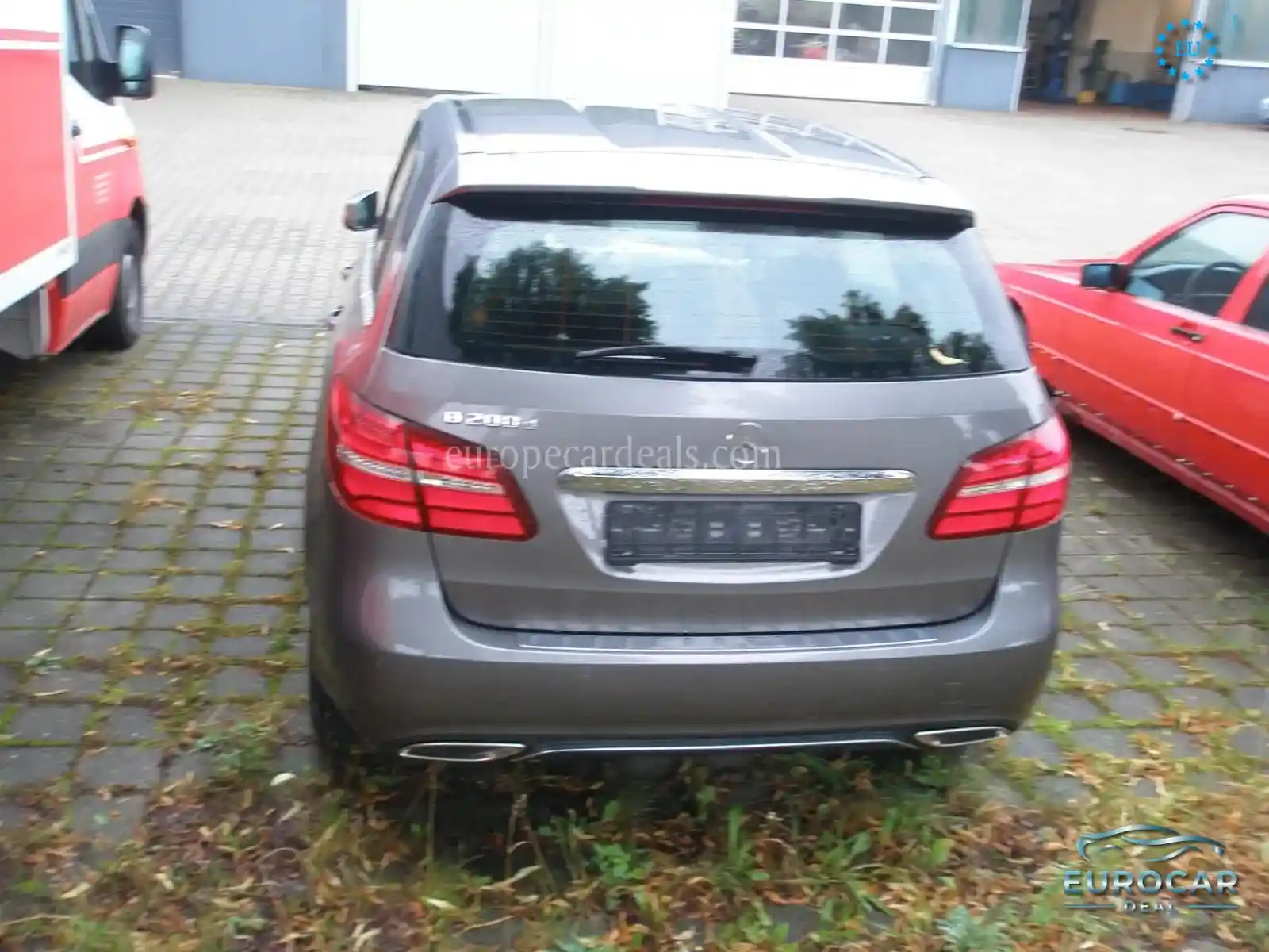 Mercedes-Benz B 200