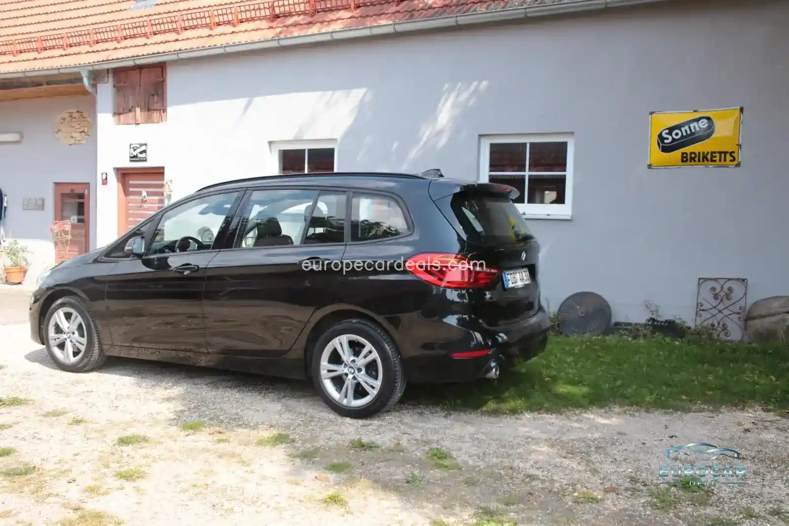 BMW 216