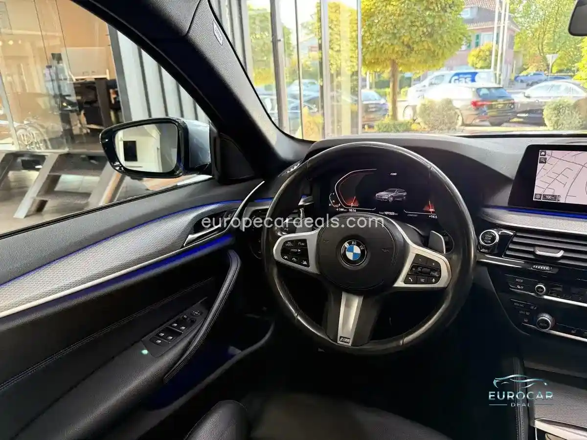 BMW 530