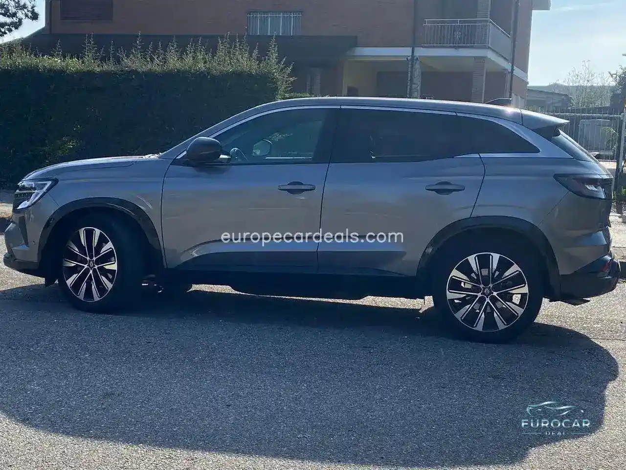 Renault Alaskan