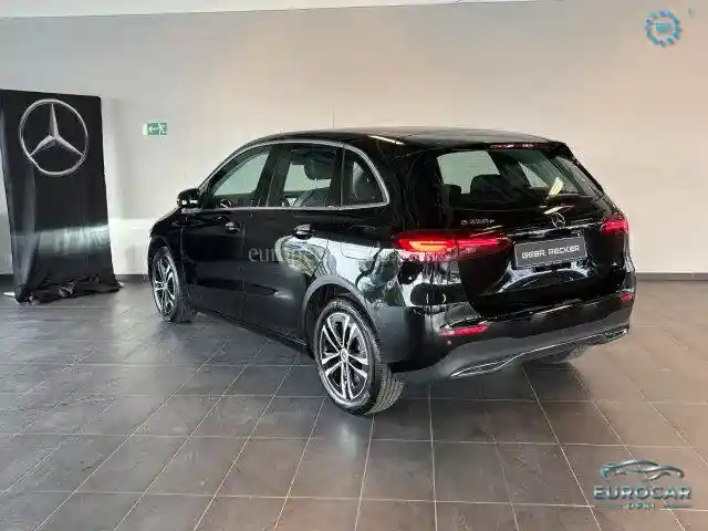 Mercedes-Benz B 250