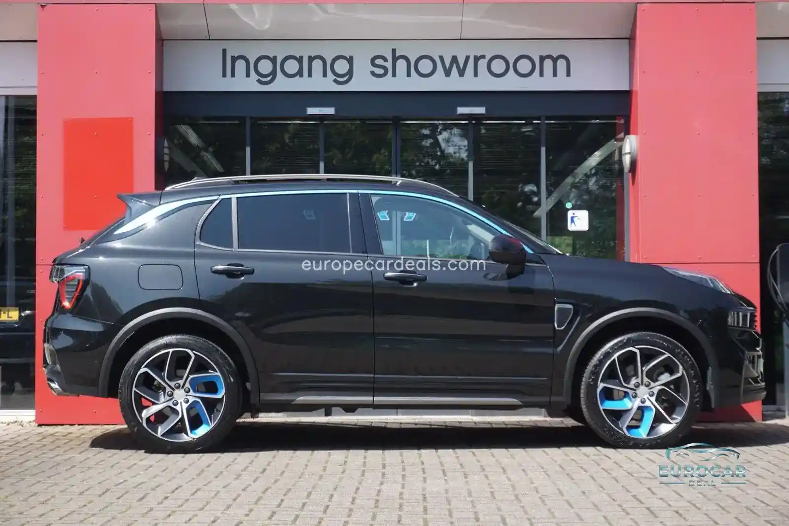 Lynk&Co 01