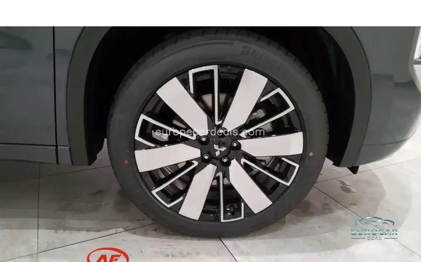 Mitsubishi Plug-in Hybrid Outlander