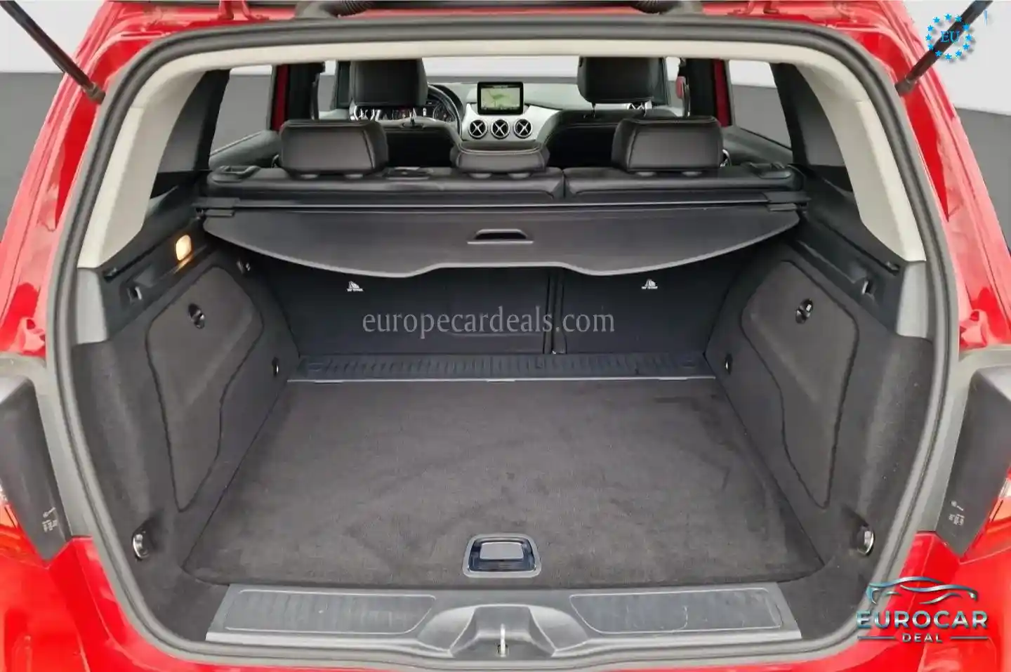 Mercedes-Benz B 180