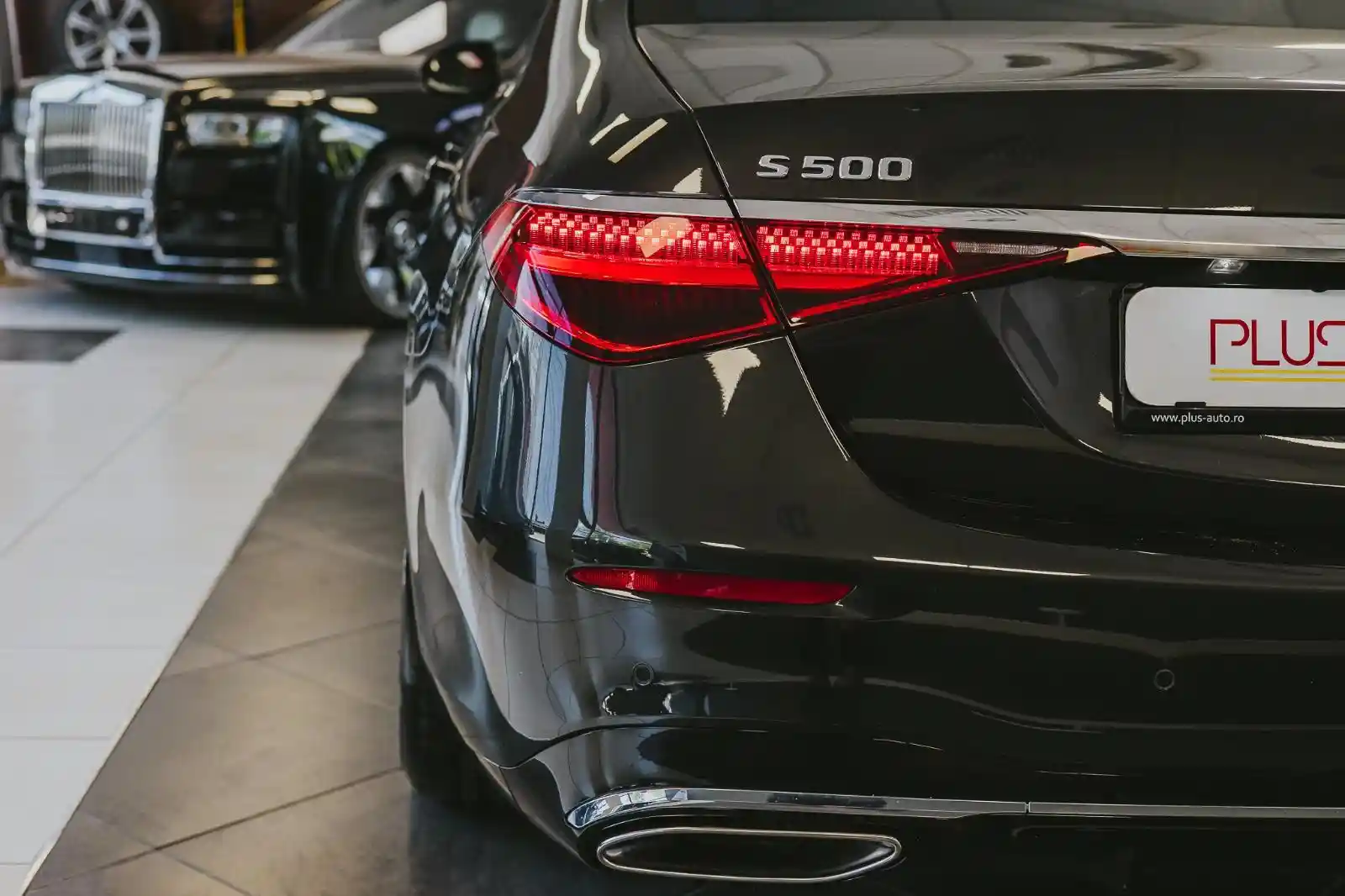 Mercedes-Benz S 500