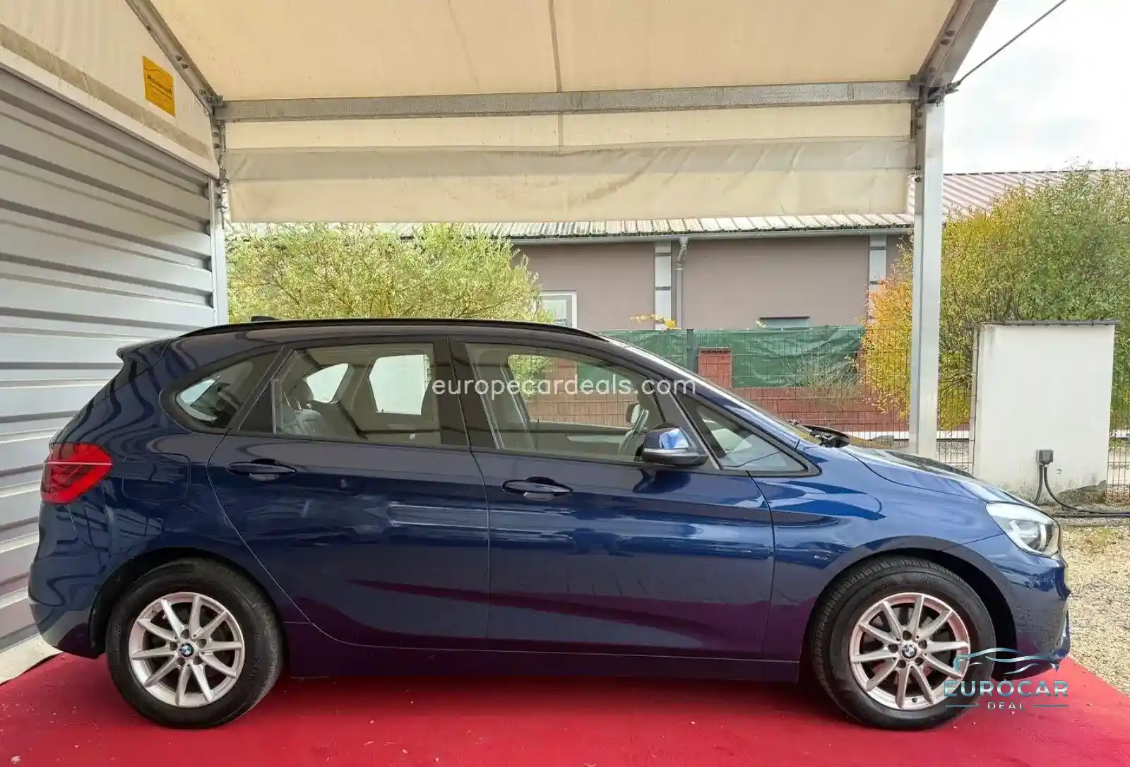 BMW 216
