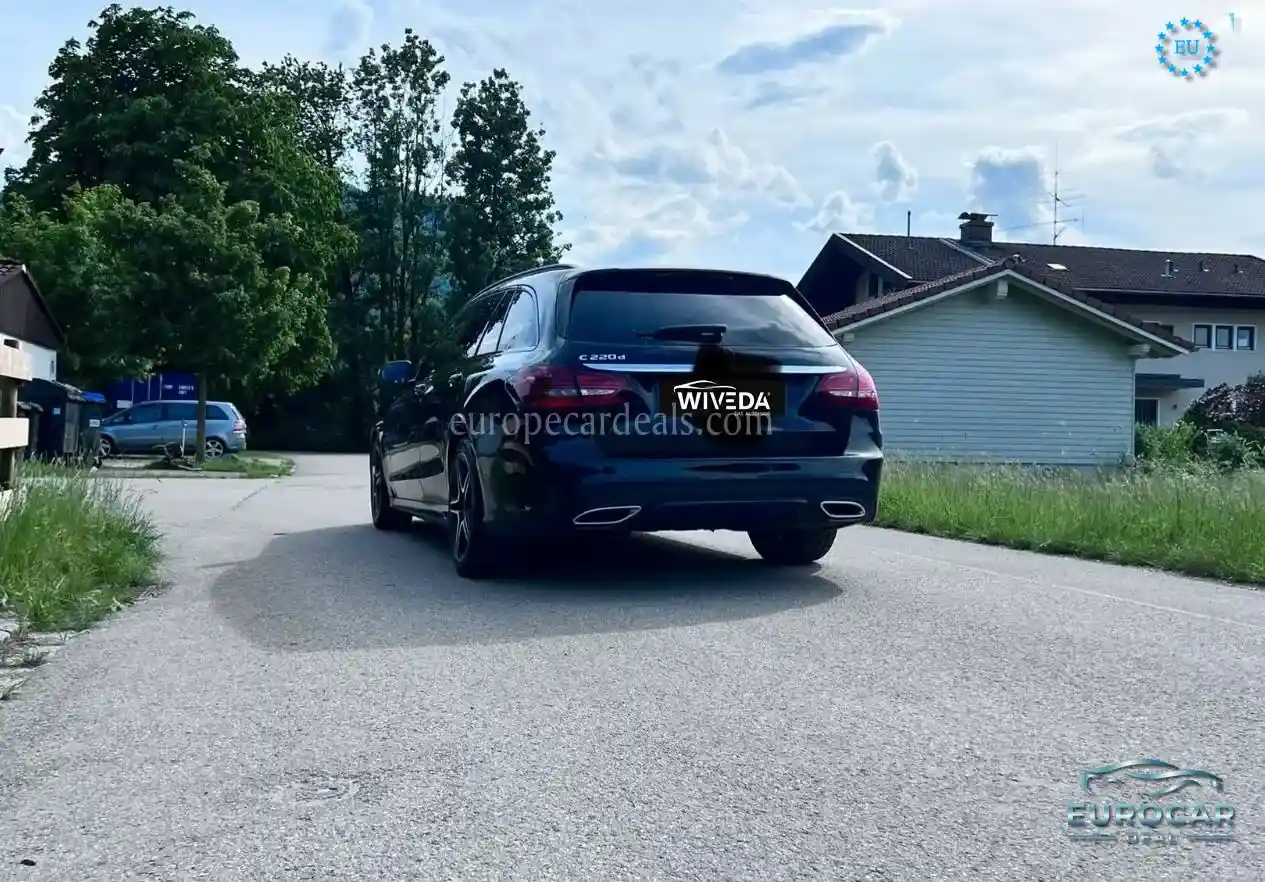 Mercedes-Benz C 220