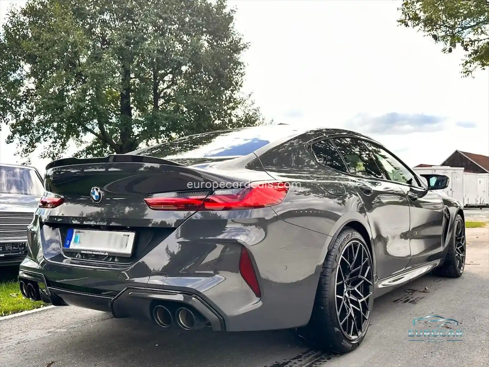 BMW M8