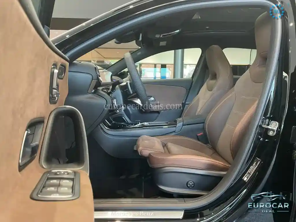 Mercedes-Benz A 220