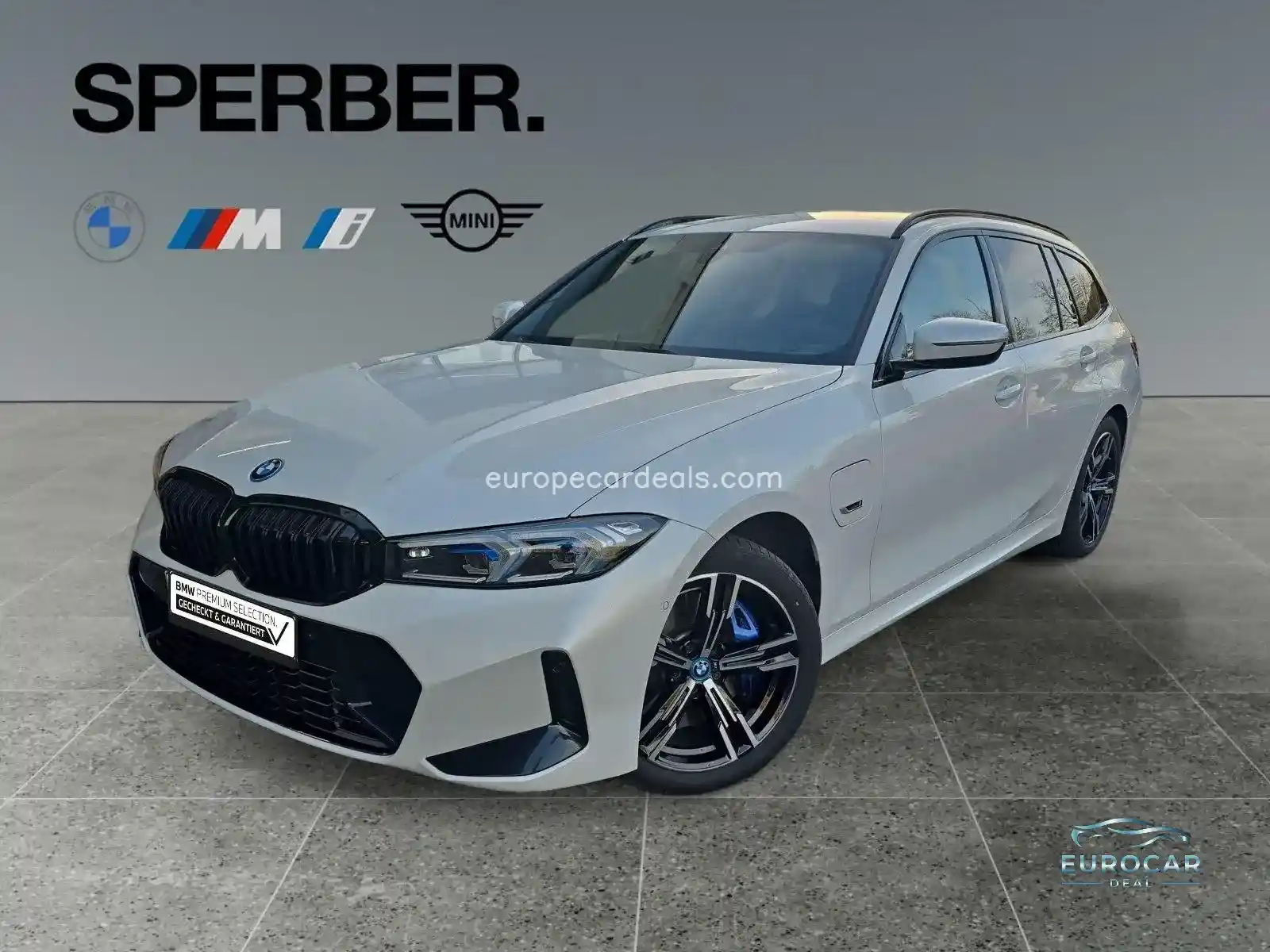 BMW 330