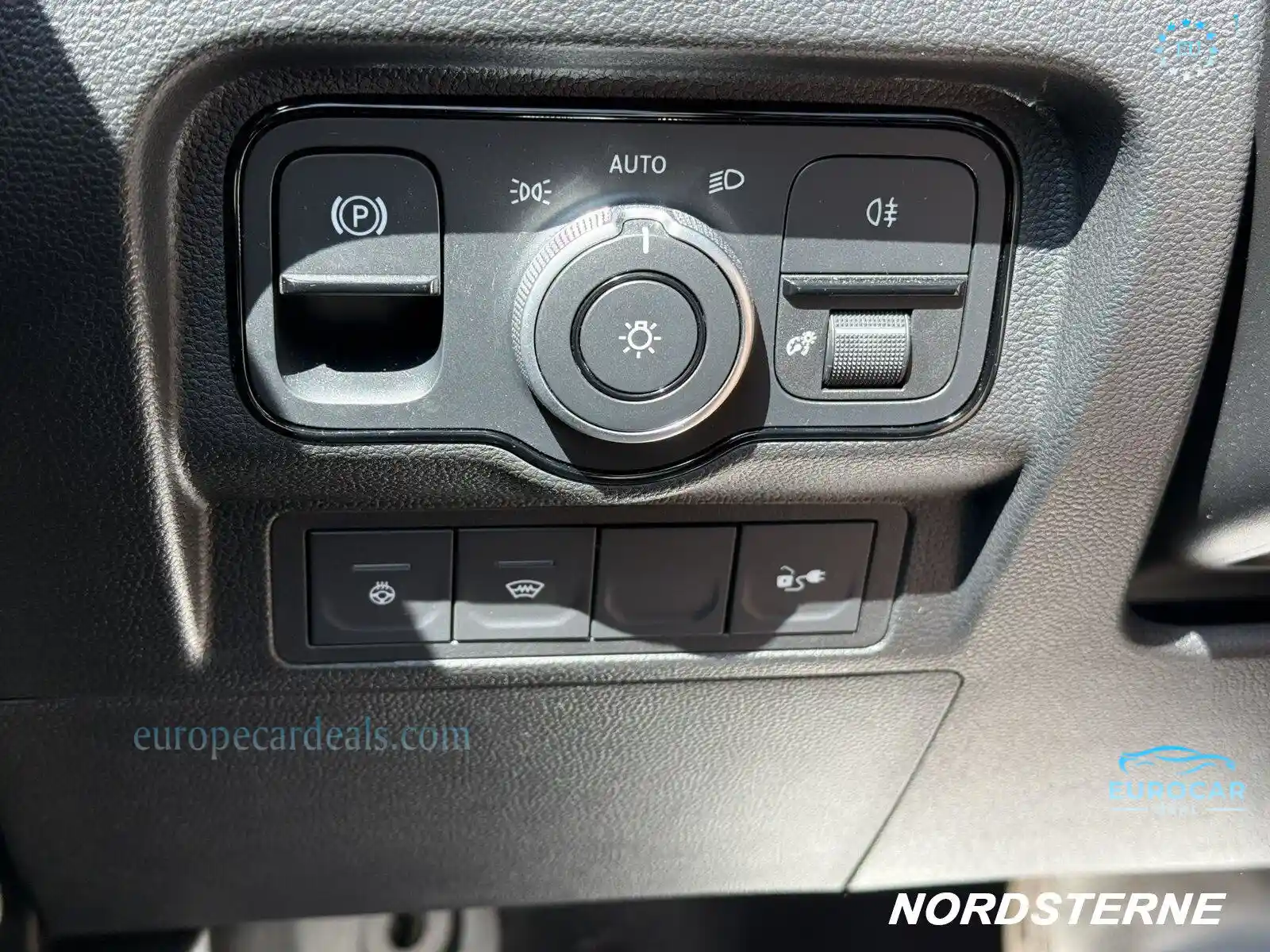 Mercedes-Benz EQT