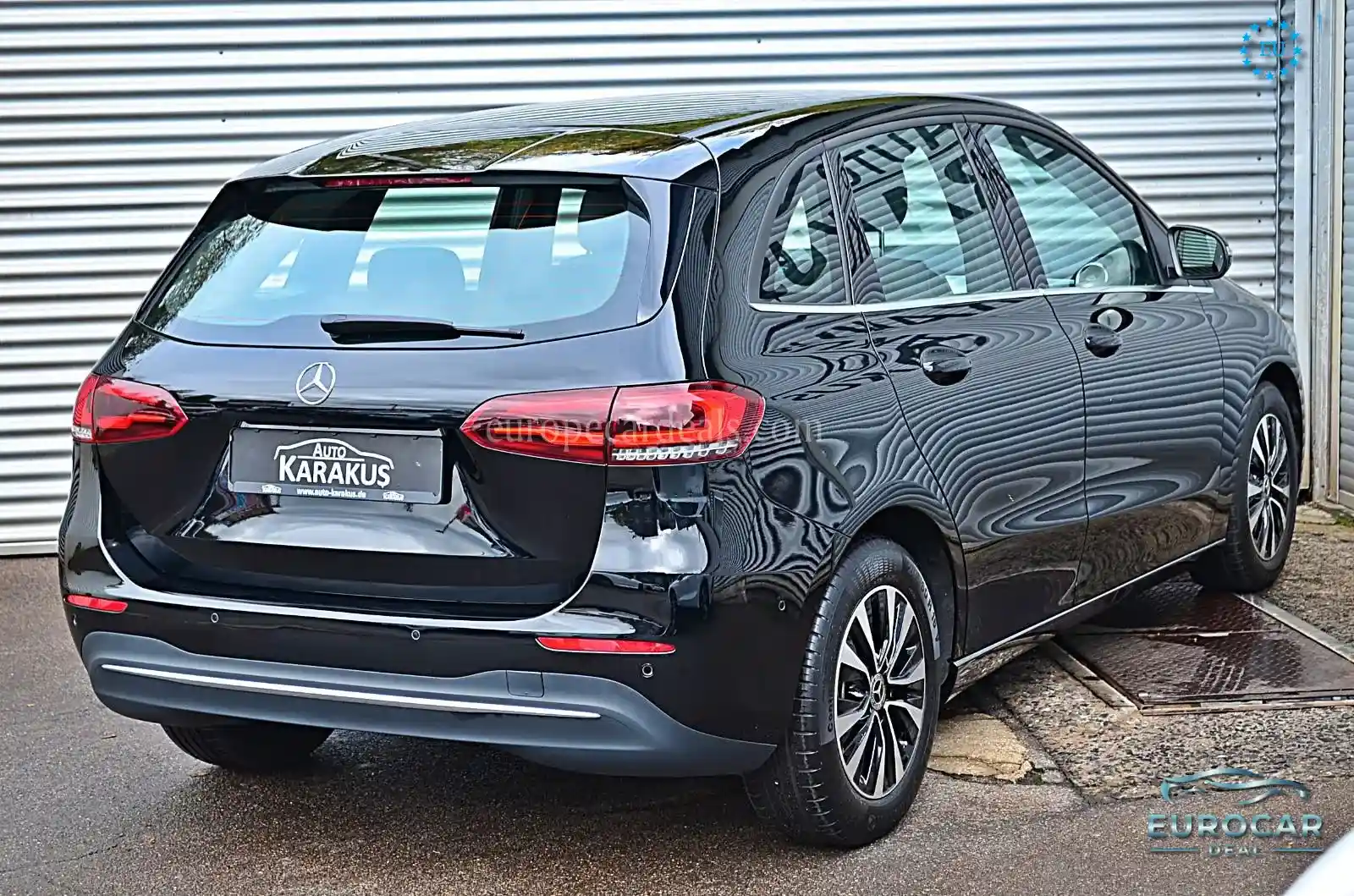 Mercedes-Benz B 200