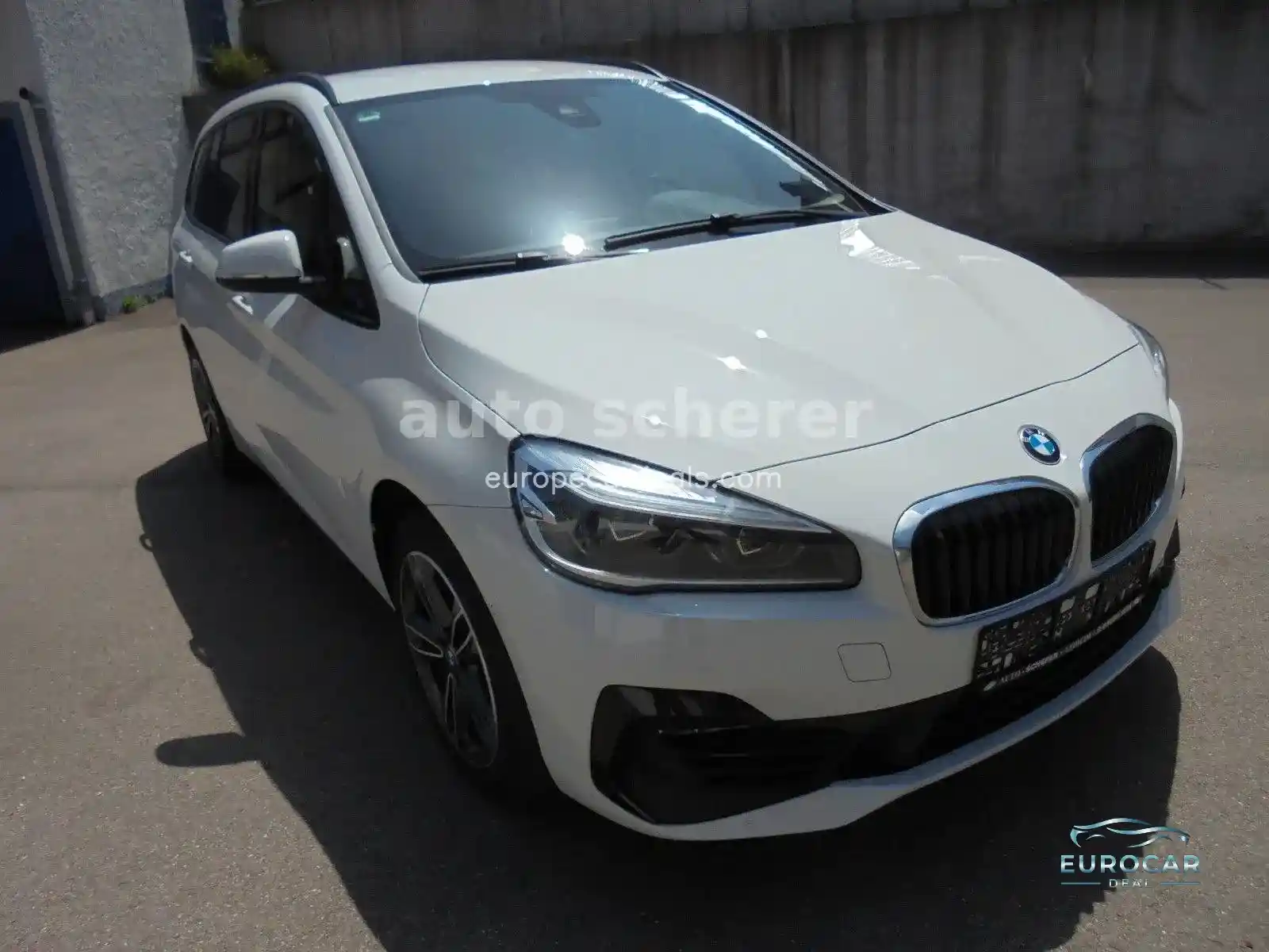 BMW 220