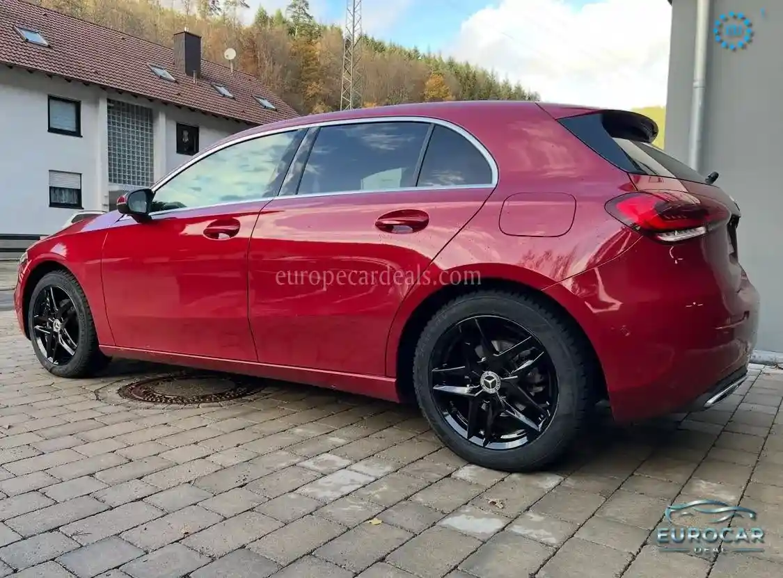 Mercedes-Benz A 200