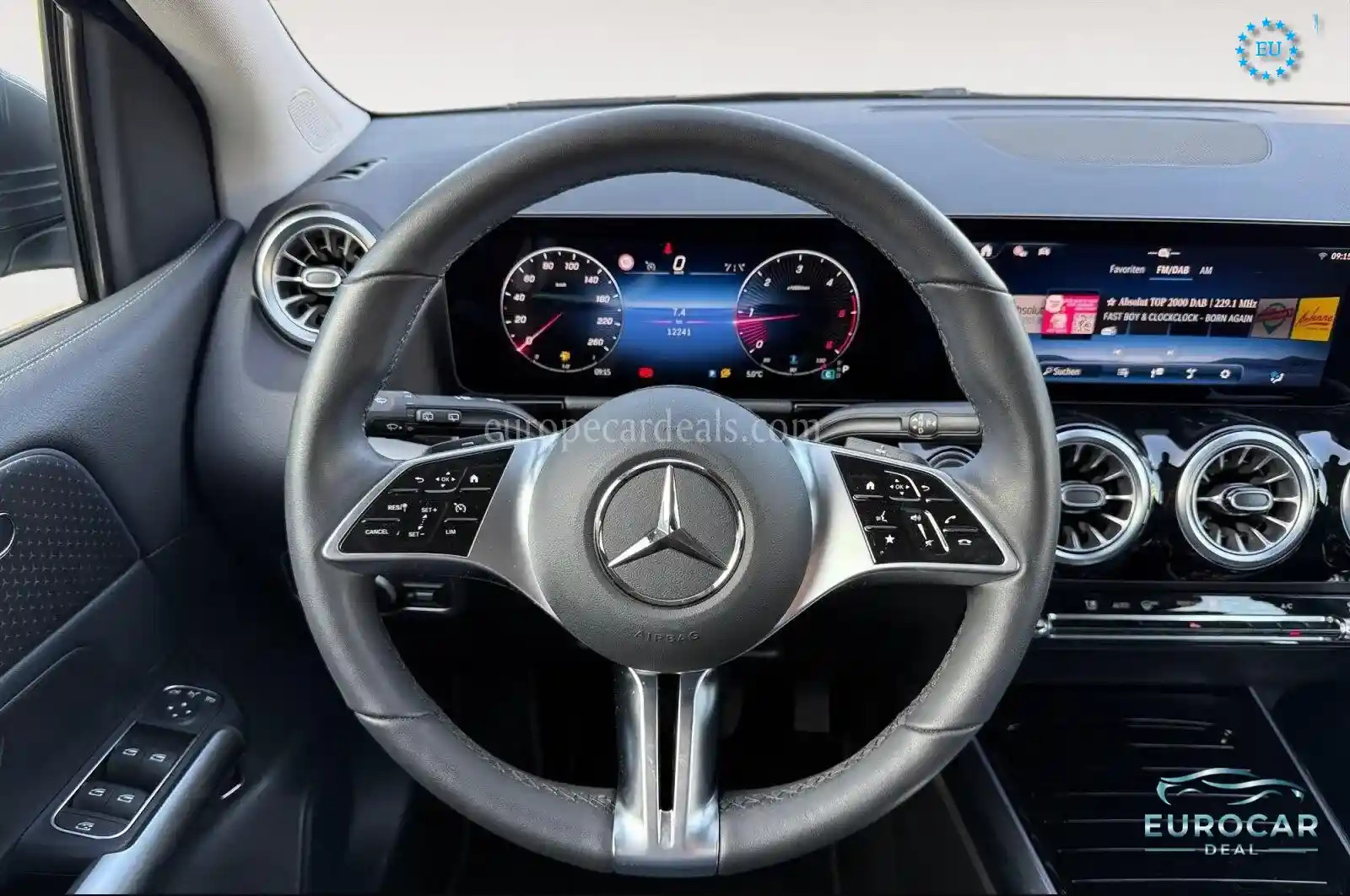 Mercedes-Benz B 200