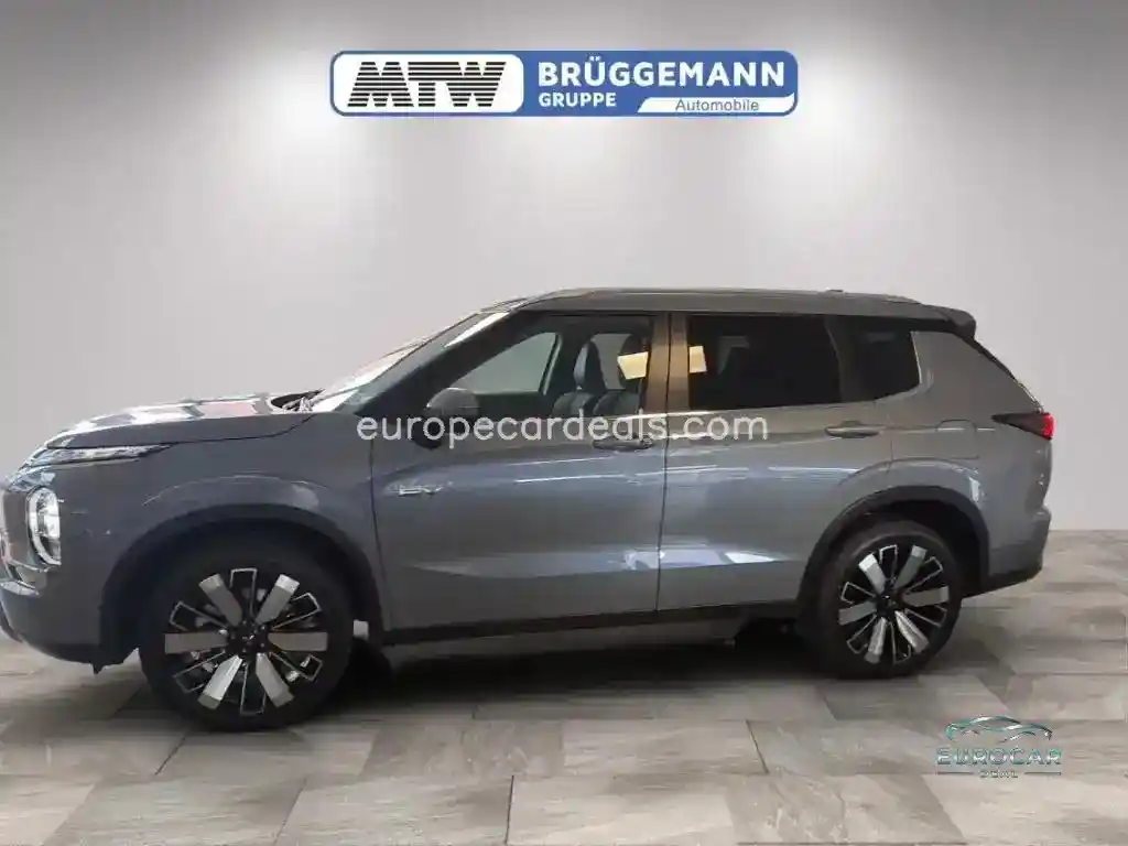 Mitsubishi Plug-in Hybrid Outlander