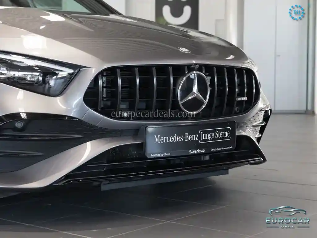 Mercedes-Benz A 35 AMG